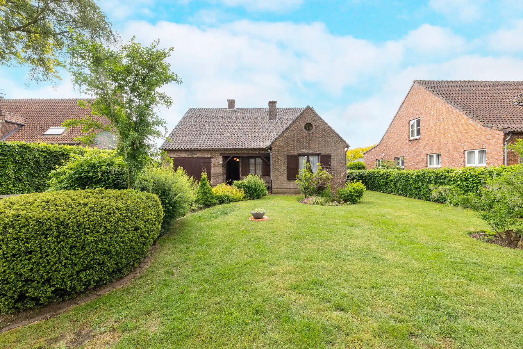 Ruime woning met 5 slpks, gezellig tuin en grote kelder foto 27