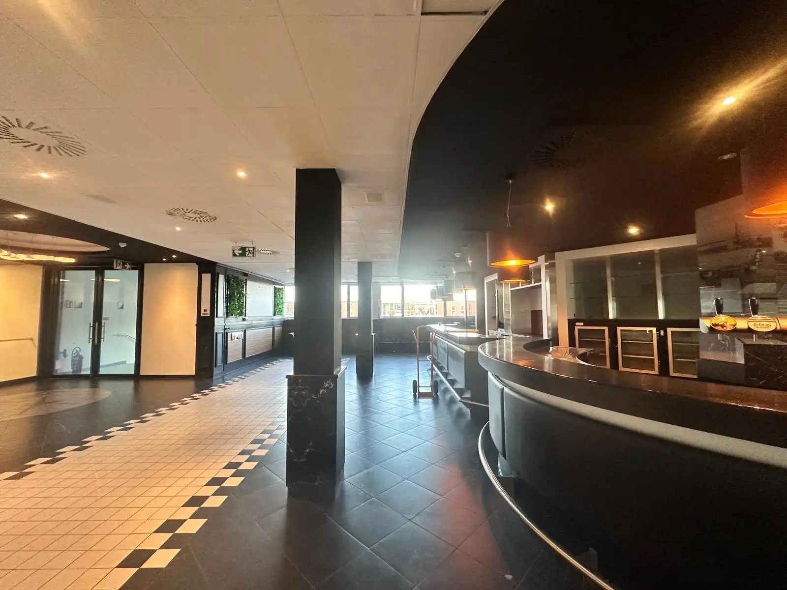 Unieke horecakans in Luchthaven Antwerpen foto 5