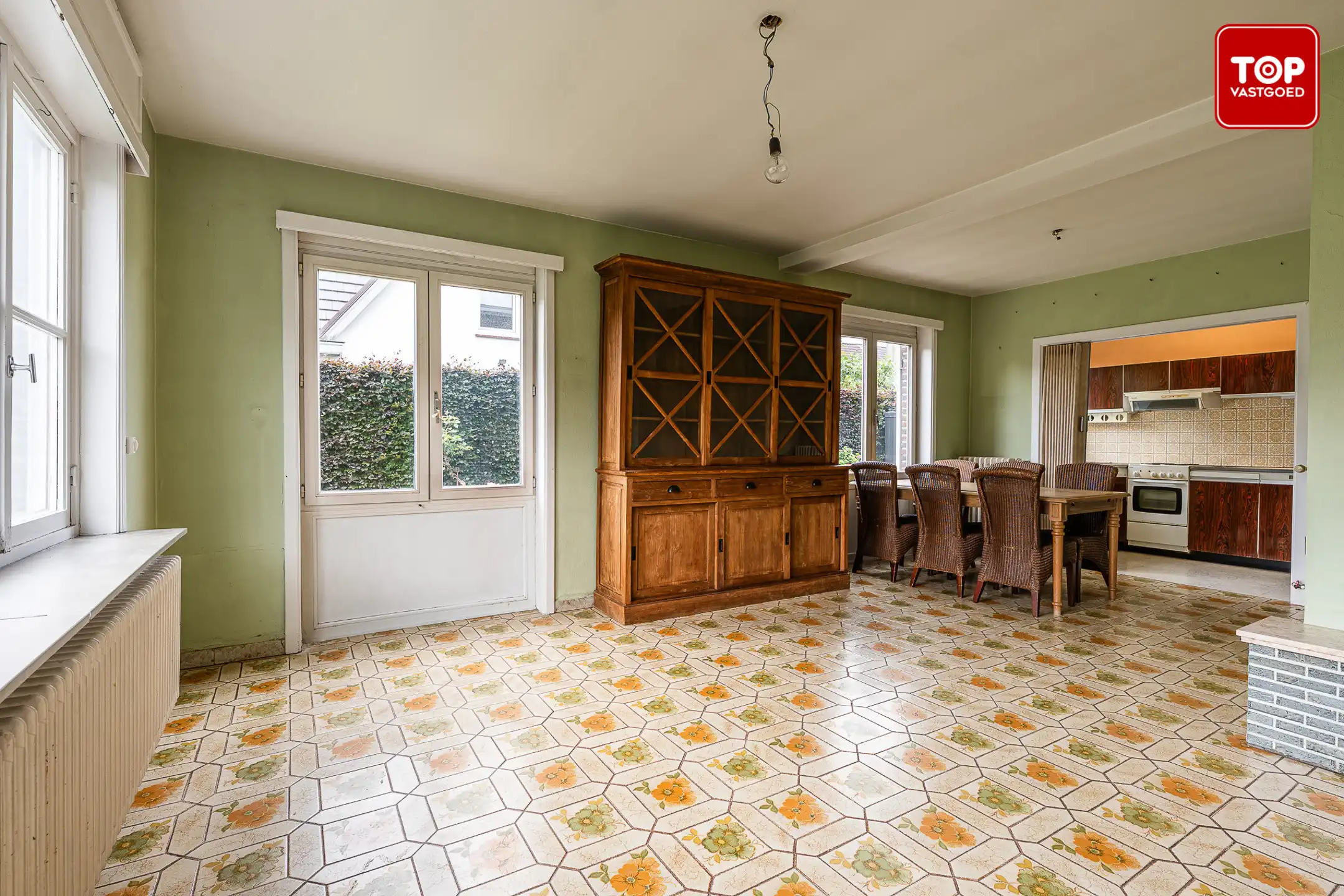 Karaktervolle renovatiewoning op toplocatie in Kolegem.  foto 9