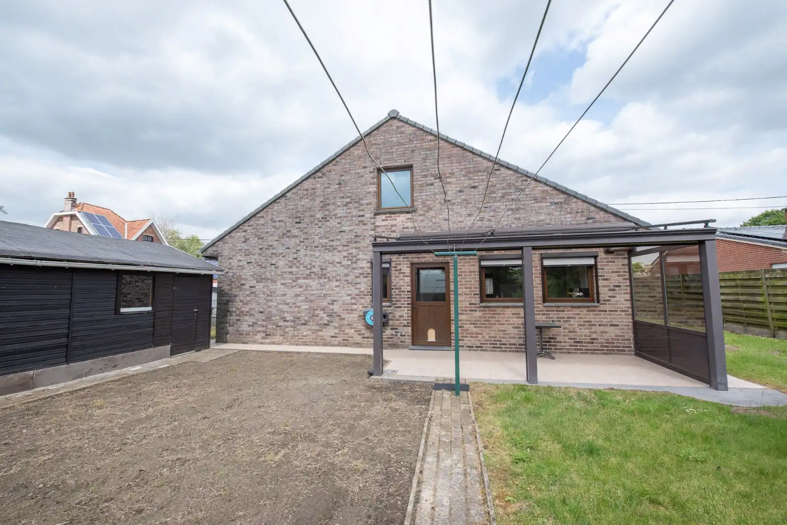 🎉 OPENDEUR zaterdag 13/06 🎉 Iedereen welkom van 12u t.e.m. 13u!   Rustig gelegen, goed onderhouden bungalow op 603 m² in Zulte foto 19