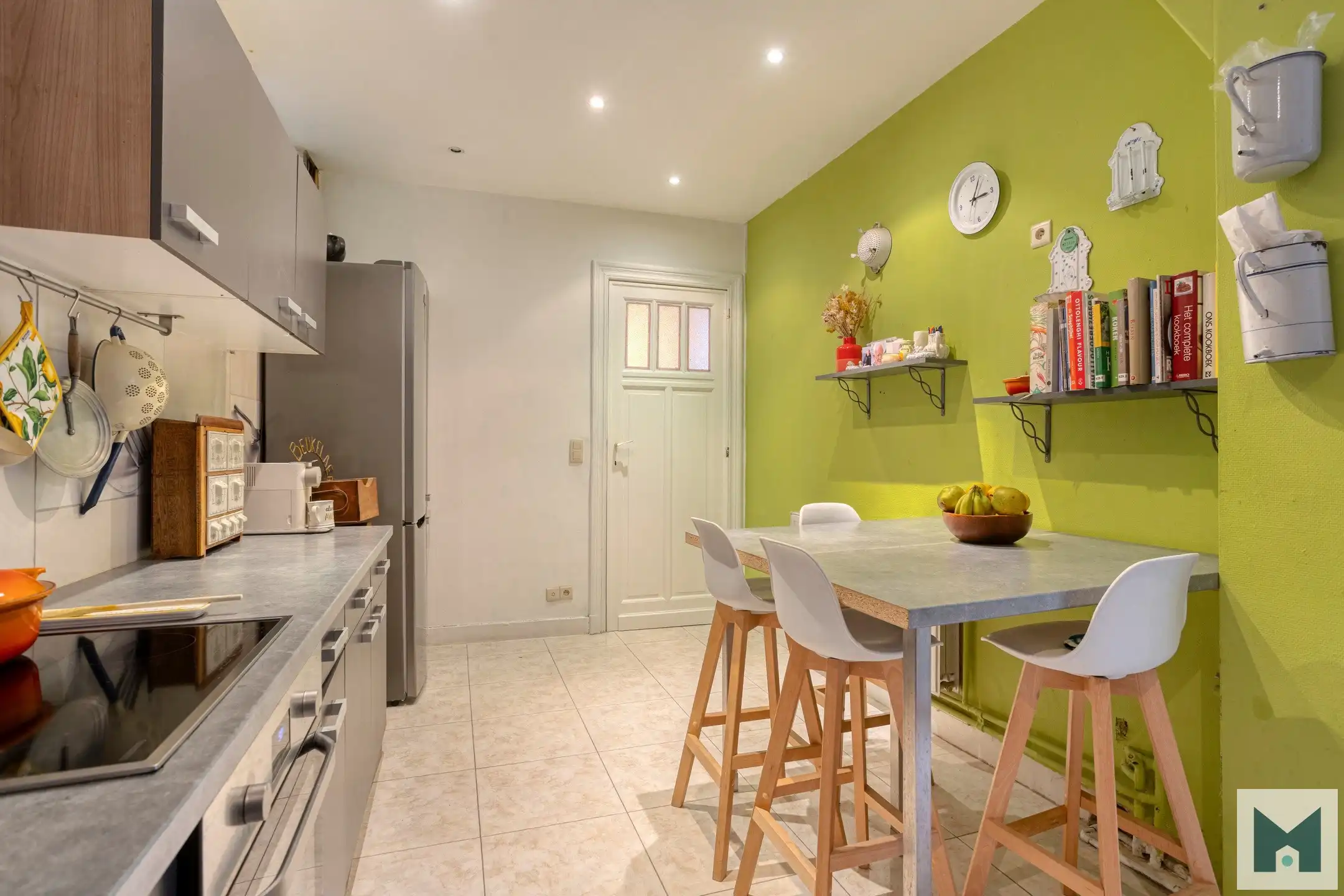 Ruim gelijkvloers appartement met 2 slpks en ruime atelier! foto 6