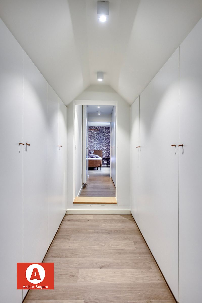 Ruime energiezuinige (EPC = A) woning met zuidwest tuin foto 13