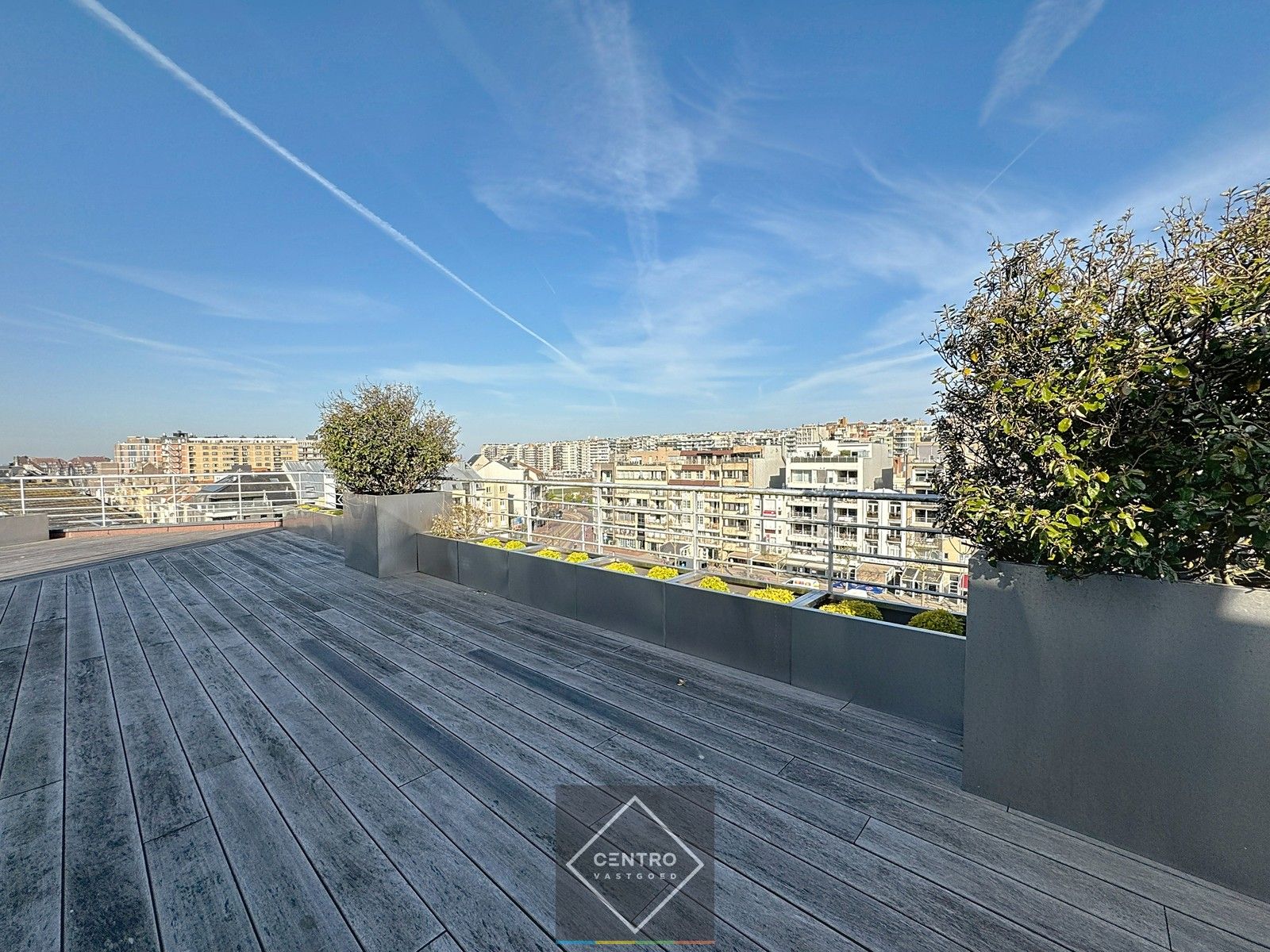 UNIEK appartement met SUBLIEM dakterras op de Markt! foto 26