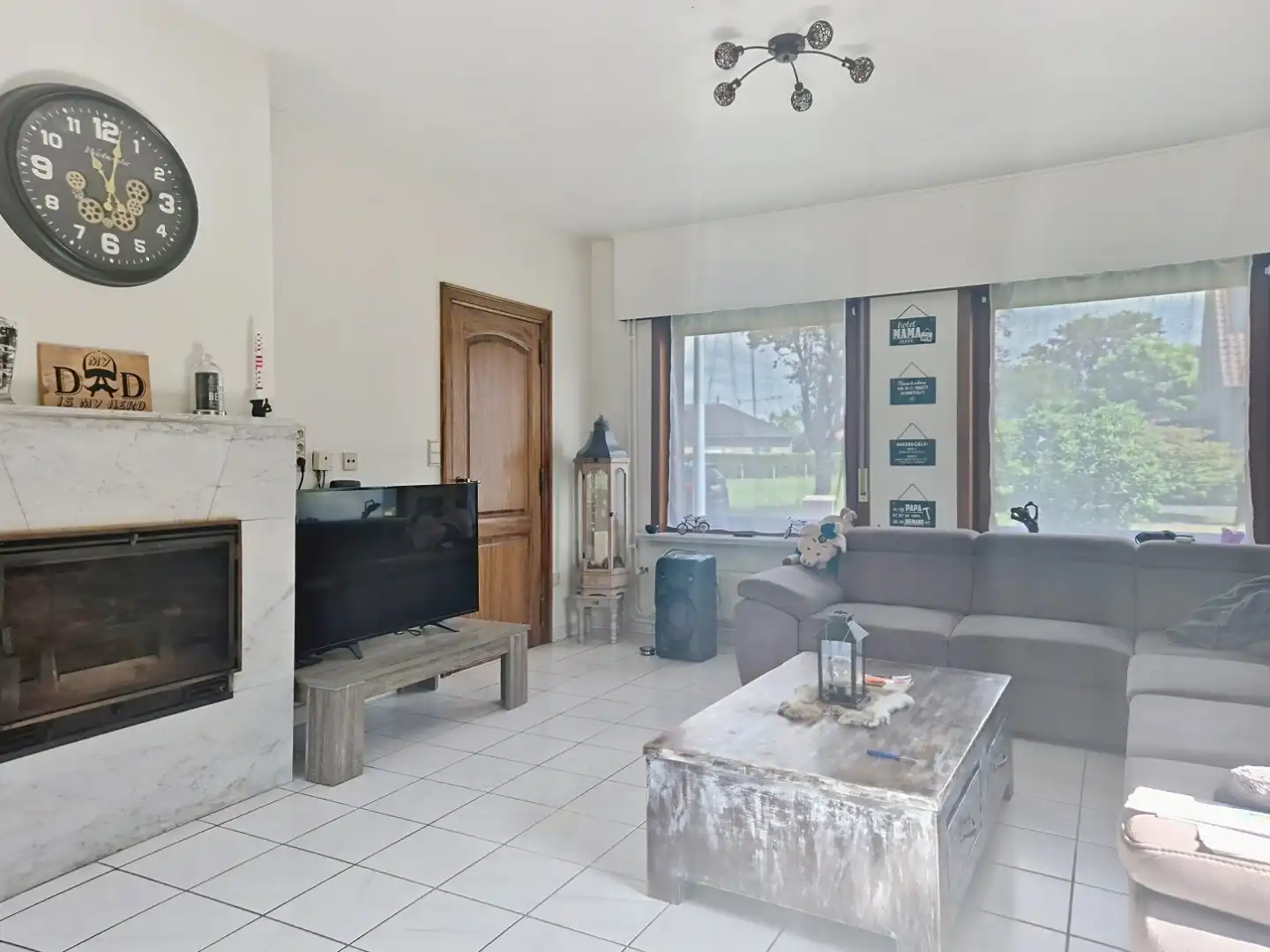 Woning met 4 slpks, tuin en dubbele garage foto 5