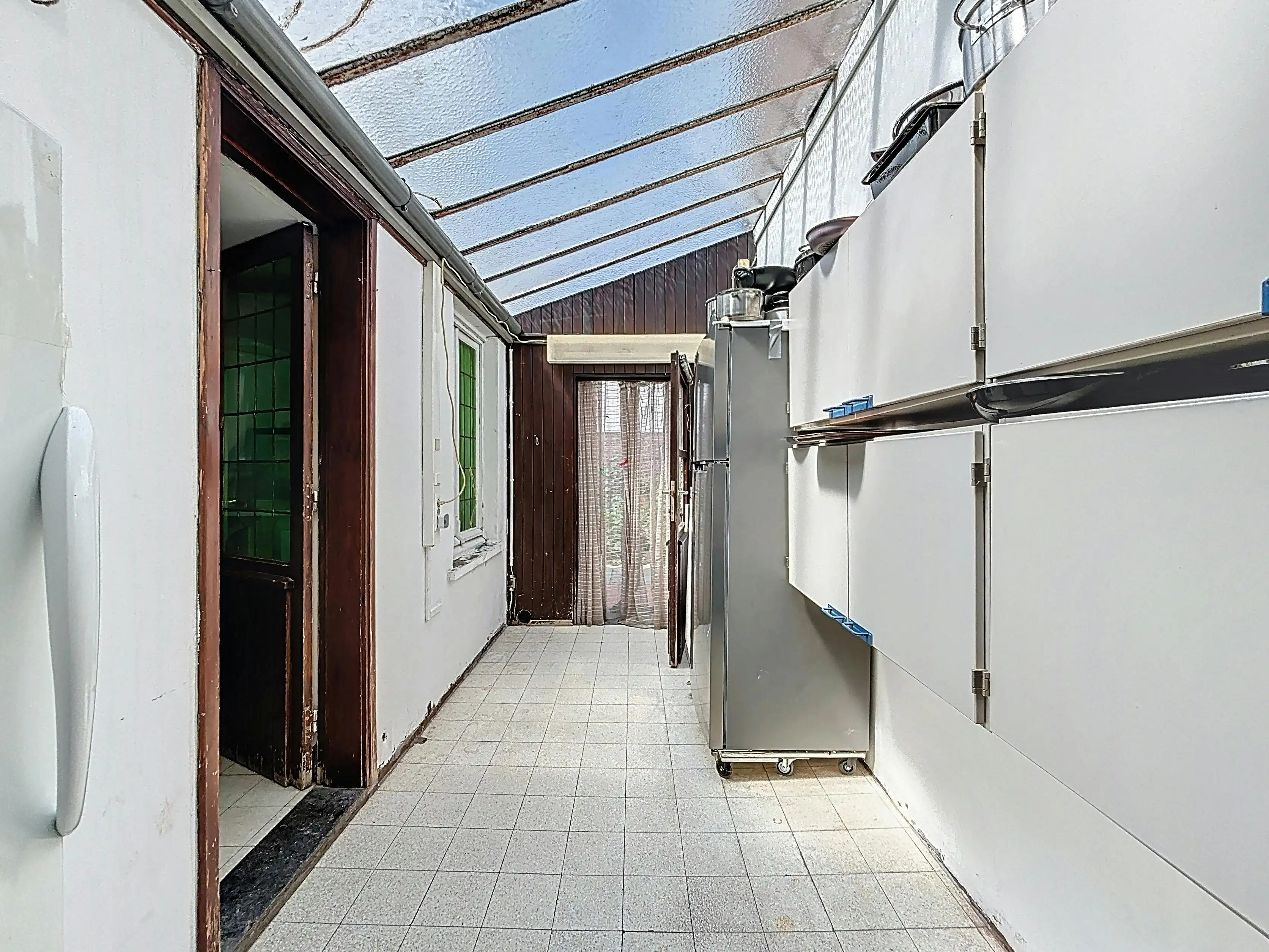 Te renoveren woning te koop in Kortrijk!  foto 5