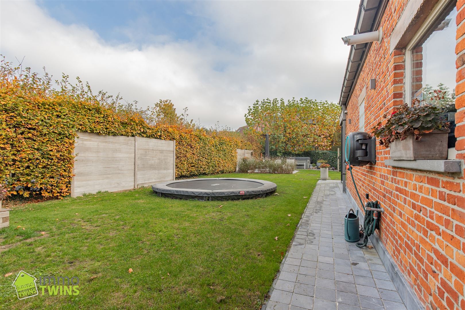 Gezellige open bebouwing met garage, tuin en oprit te Grembergen foto 23