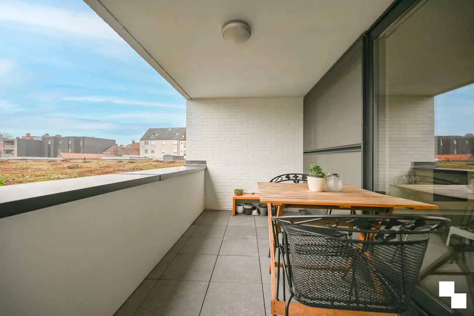 Lichtrijk tweeslaapkamer appartement te hartje Izegem foto 28