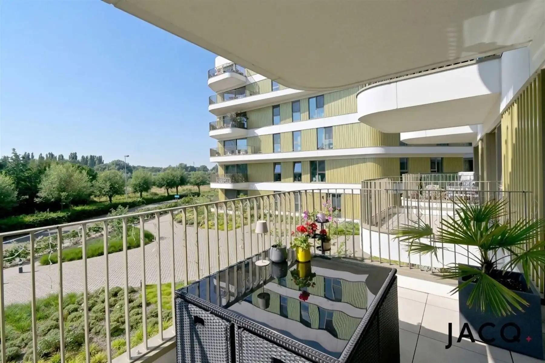 Prachtig appartement met uitzicht op het water! foto 17