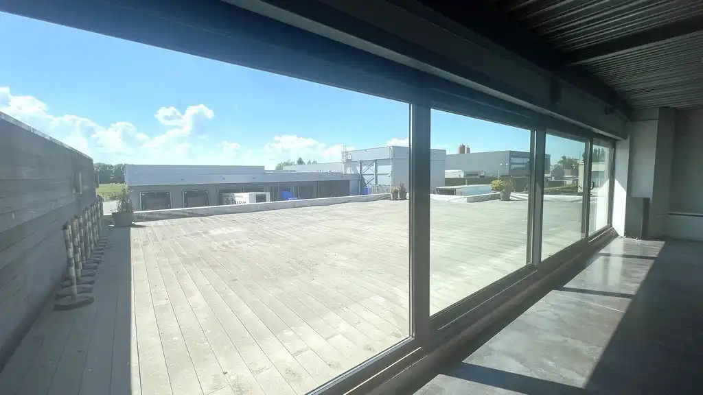 Bedrijfspand met appartement te koop nabij N47 in Lebbeke foto 14