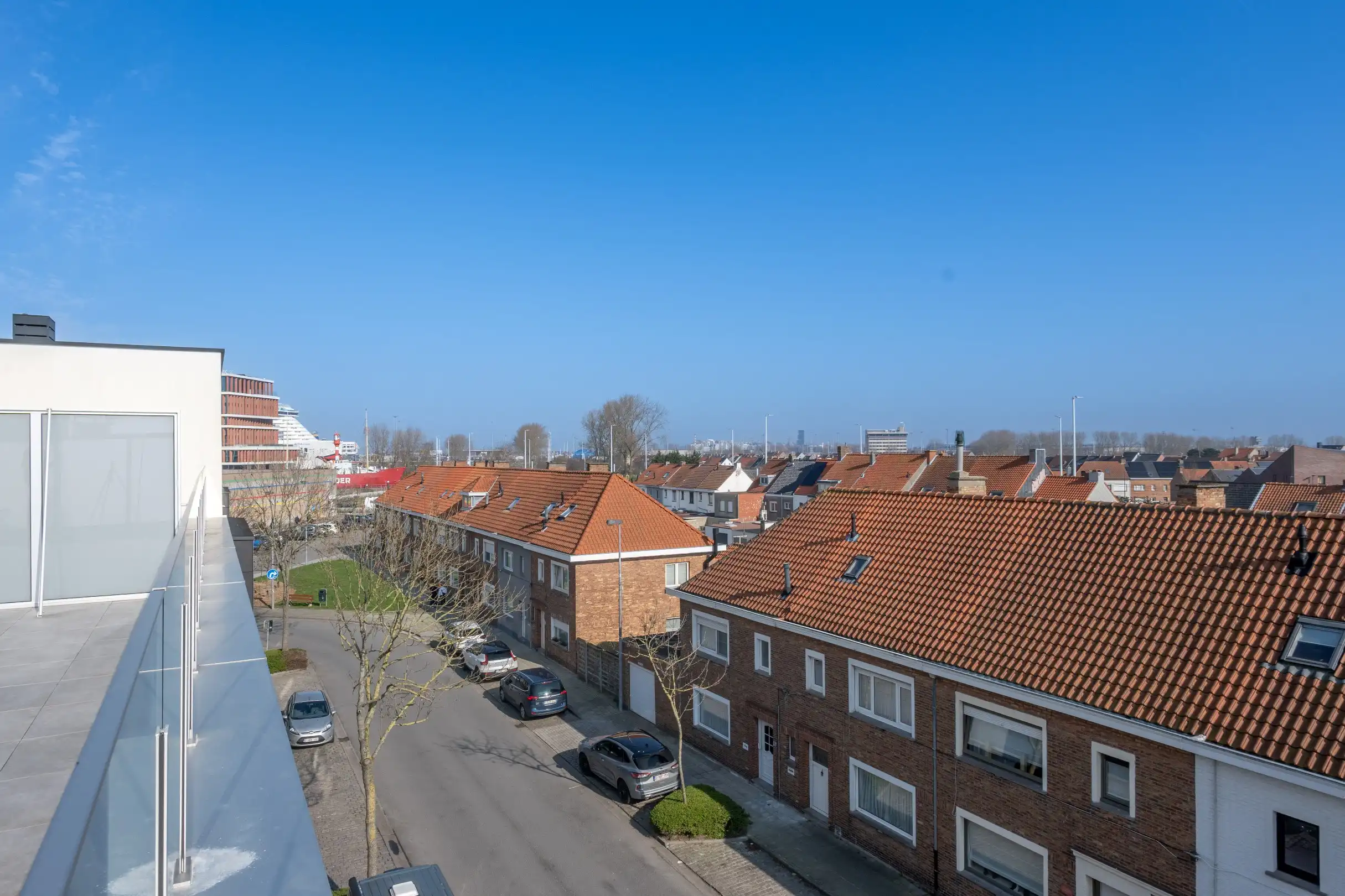 Energiezuinige penthouse mét parking te Zeebrugge foto 6