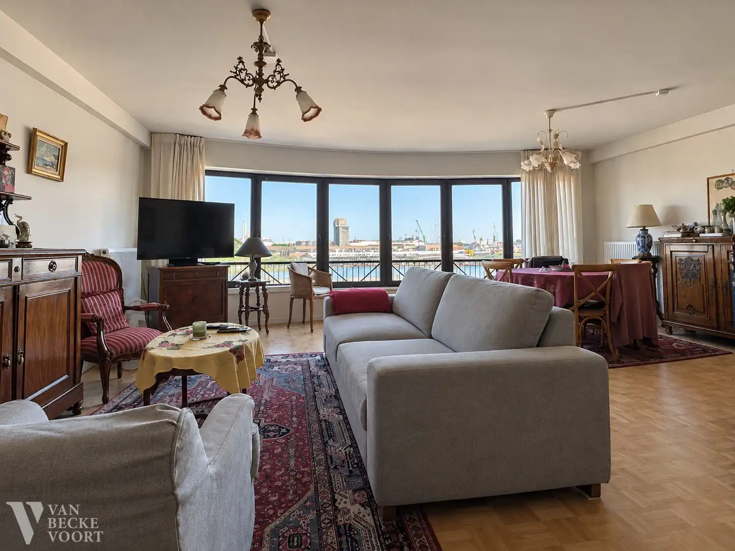 Appartement 73m² met uniek uitzicht over de Visserskaai foto 4