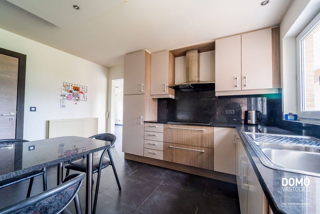 Ruime woning gelegen te Schulen (Herk-de-Stad) – EPC label B  foto 6