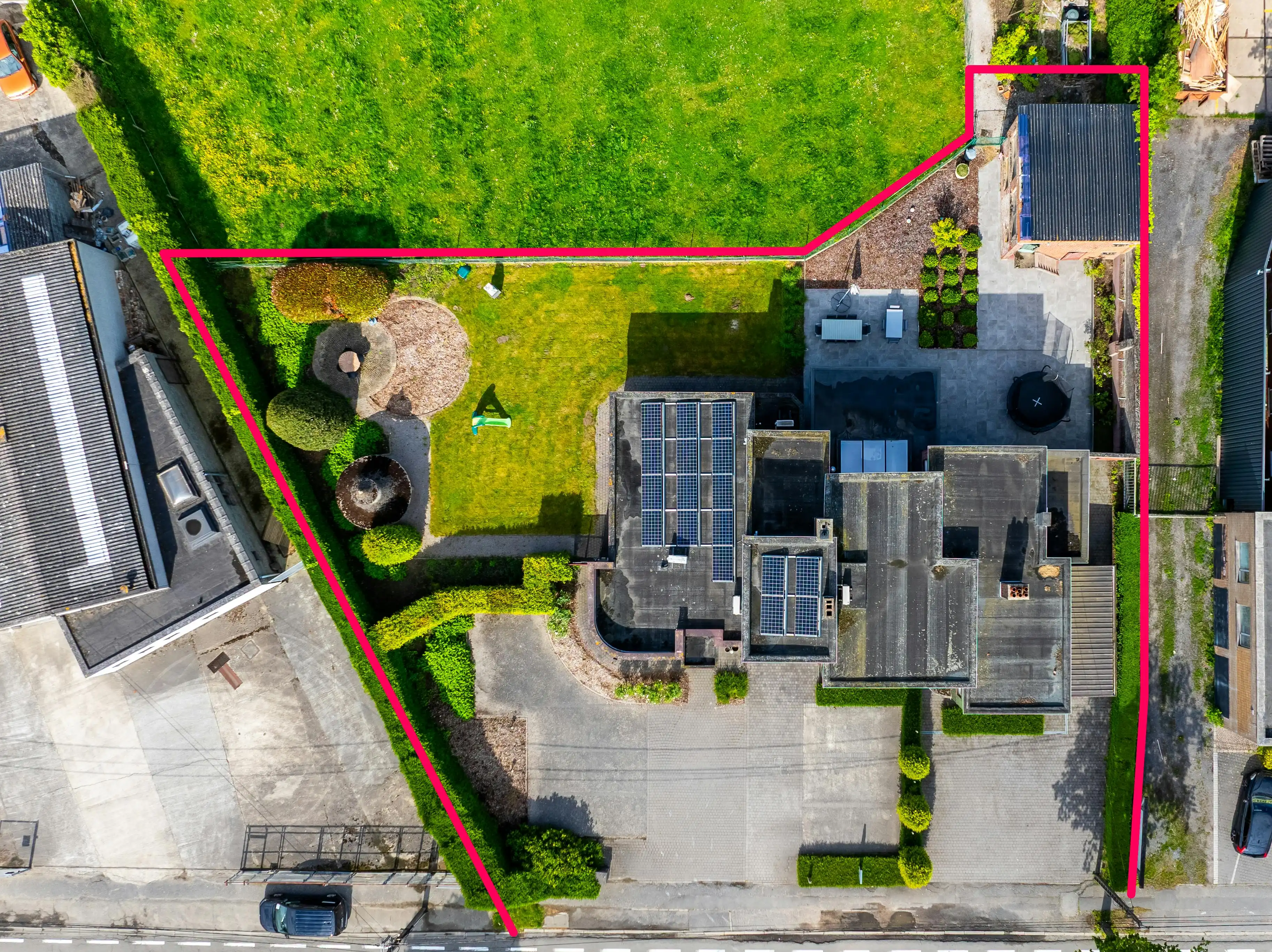 Zeer ruime woning te Roeselare  foto 24