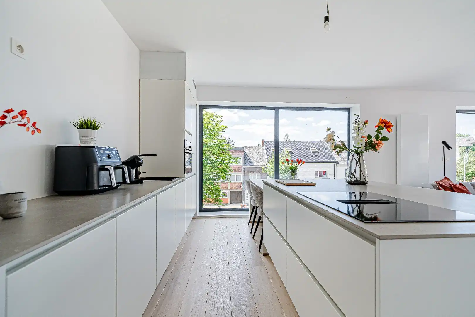 Stijlvol en energiezuinig hoekappartement met 2 slaapkamers, EPC A, terras en autostaanplaats foto 4