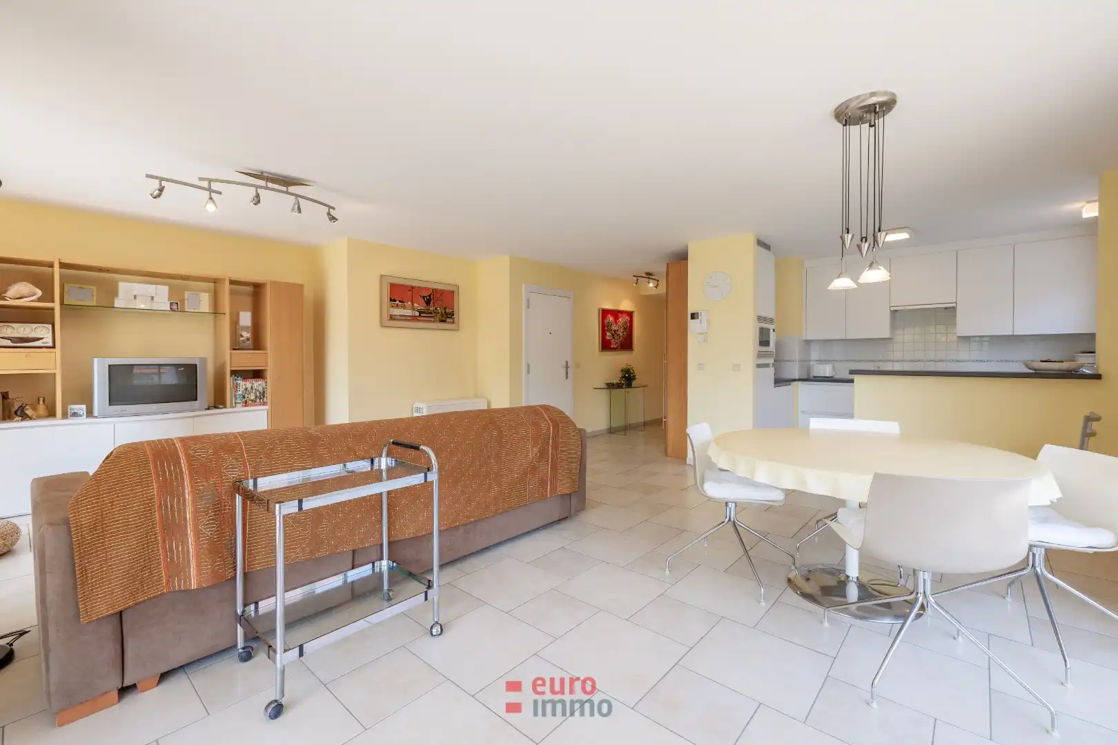 Zeer lichtrijk appartement in het groen van de Simli wijk! foto 5