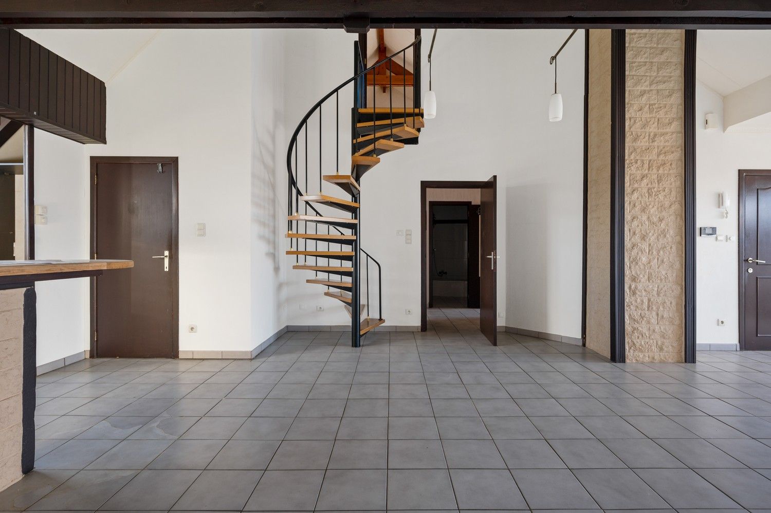 Handelsgelijkvloers 258 m² nabij centrum en de vesten te Lier foto 5