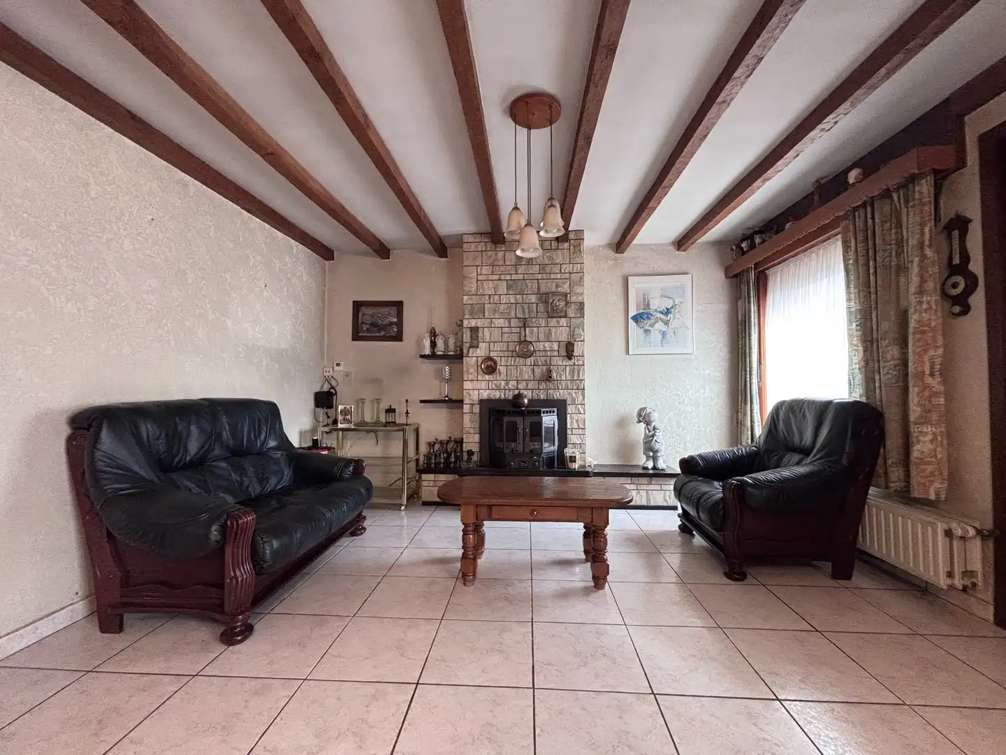 Te renoveren villa te koop op ruimtelijk perceel van 1080 m² in het hart van Koksijde! foto 3