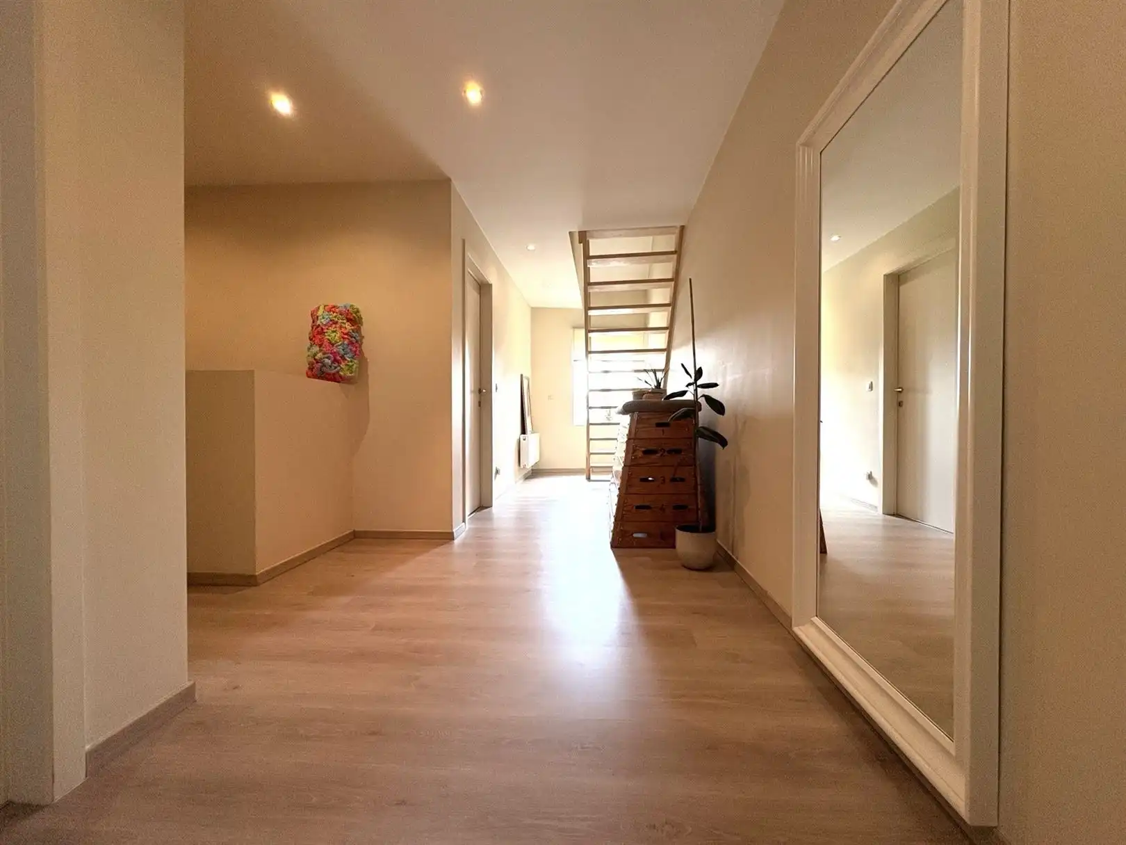 Te huur Ruime, volledig gerenoveerde woning in het landelijke Appels foto 10