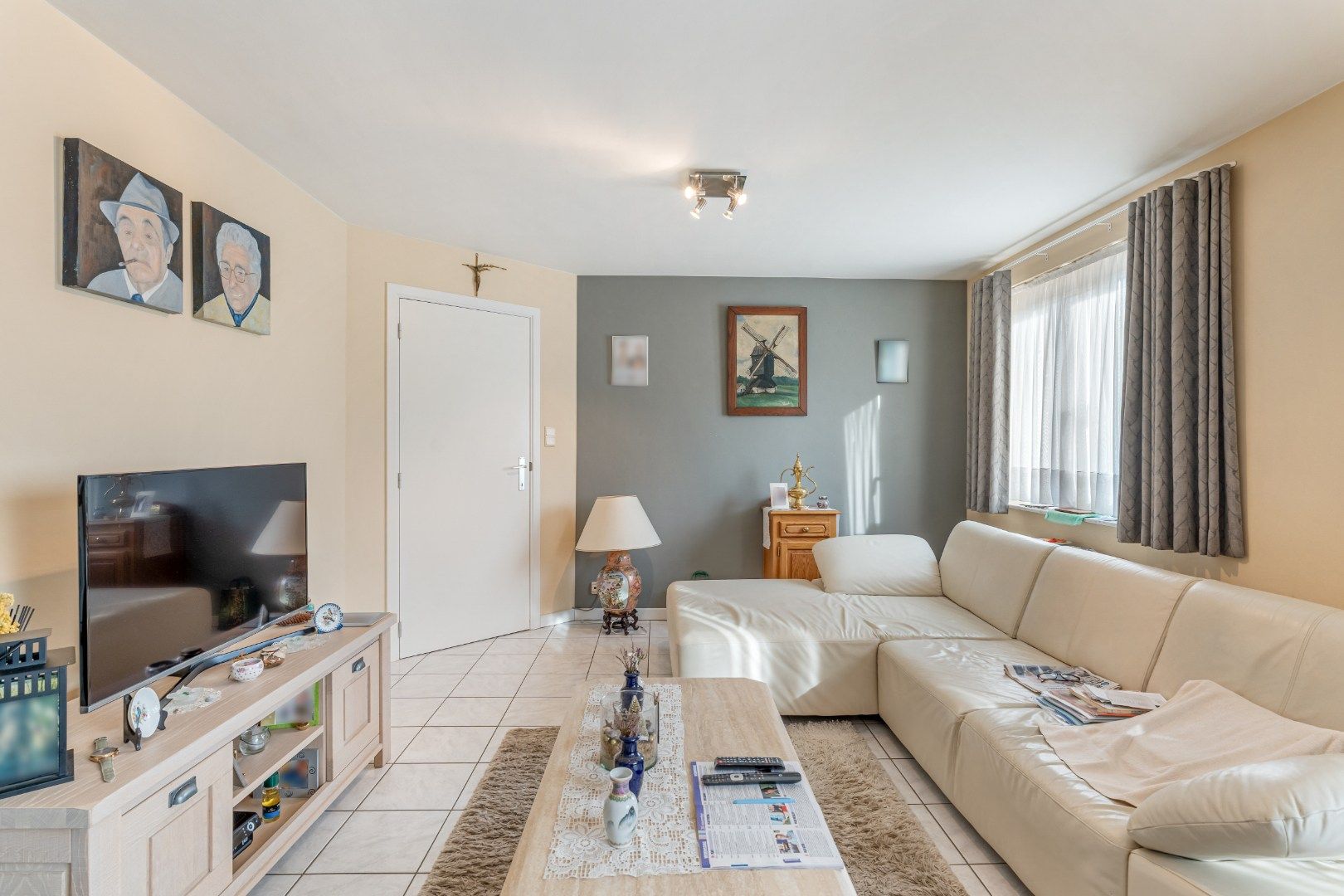 Uitstekend gelegen, instapklaar en lichtrijk appartement te Lummen  foto 3