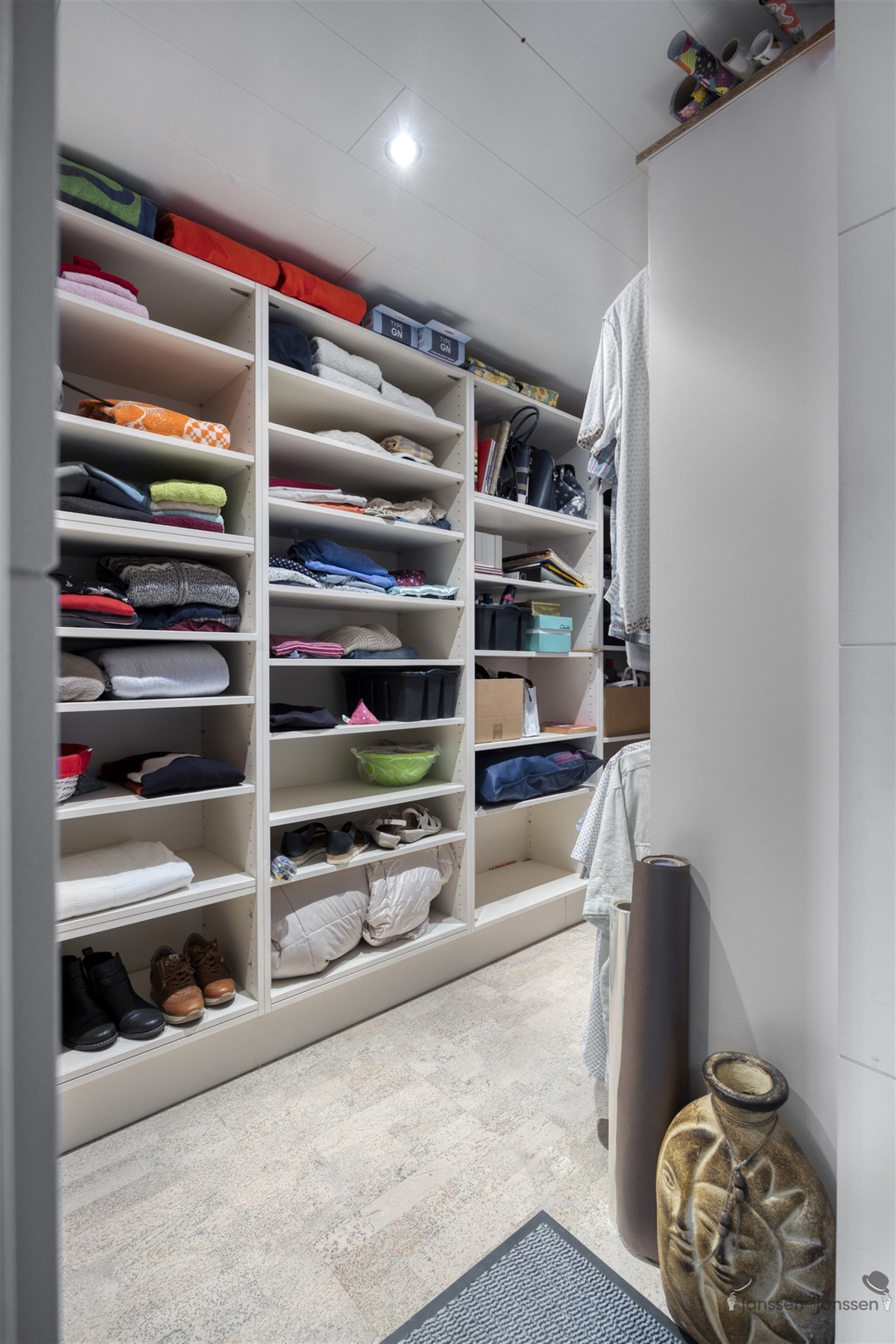 Schitteren gelegen appartement in centrum van Neeroeteren foto 20