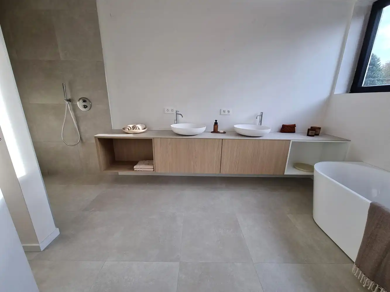 Open nieuwbouw eengezinswoning met 4 ruime slaapkamers, rustig gelegen op 5a40ca foto 5