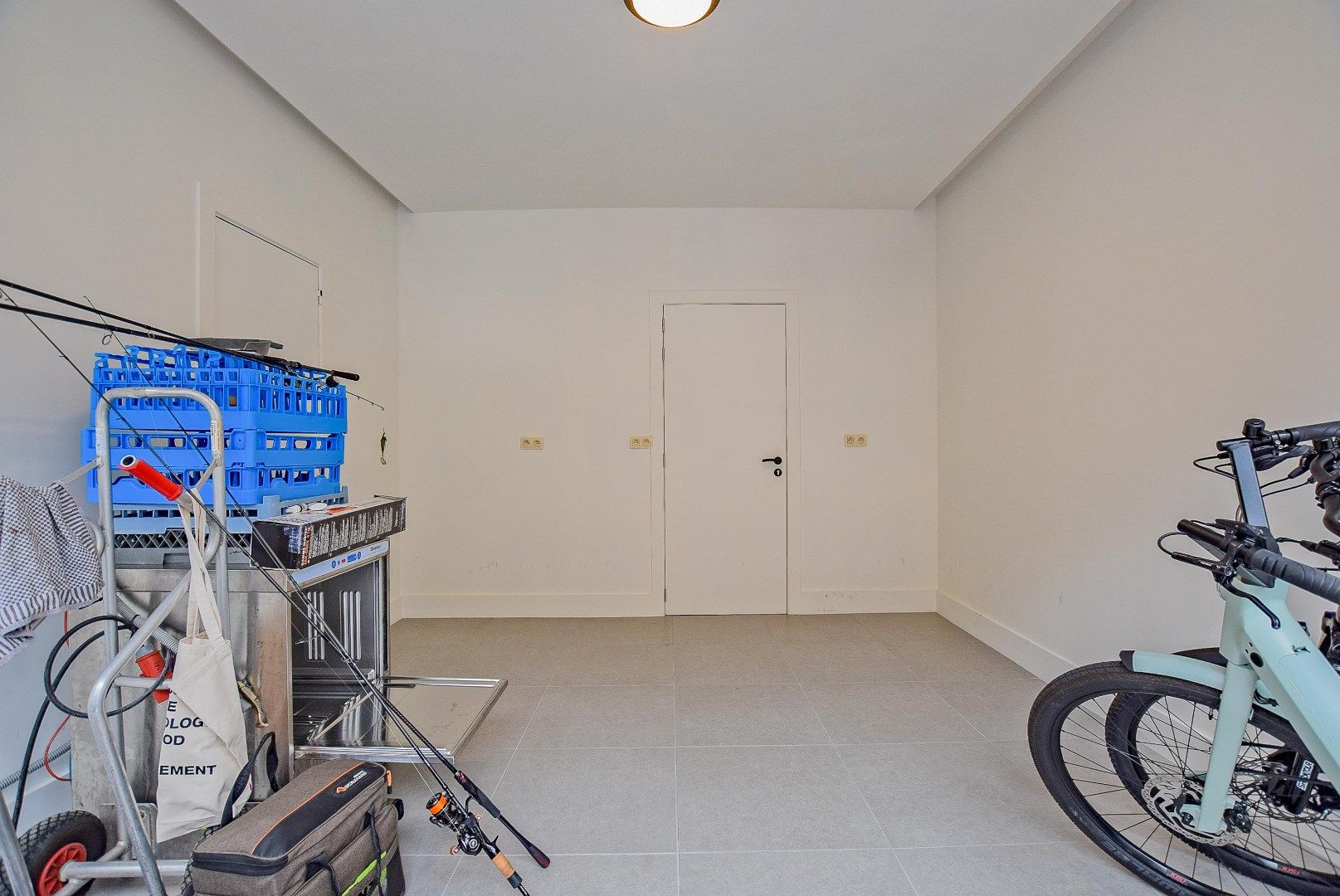 Gerenoveerde woning (2025) in winkelstraat van Nieuwpoort-stad op 161 m². foto 8