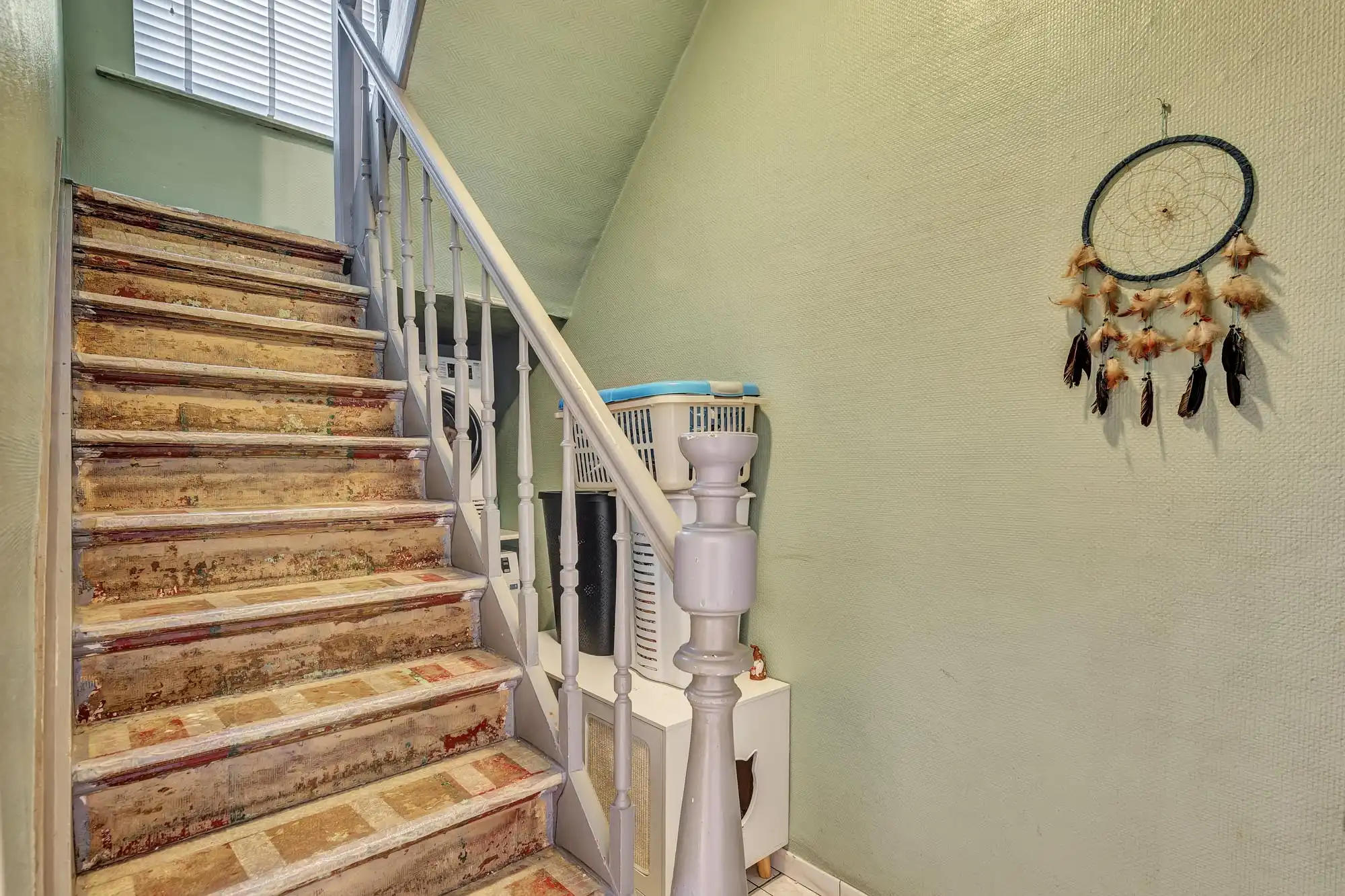 Strategisch gelegen, instapklare woning met veel potentieel foto 13