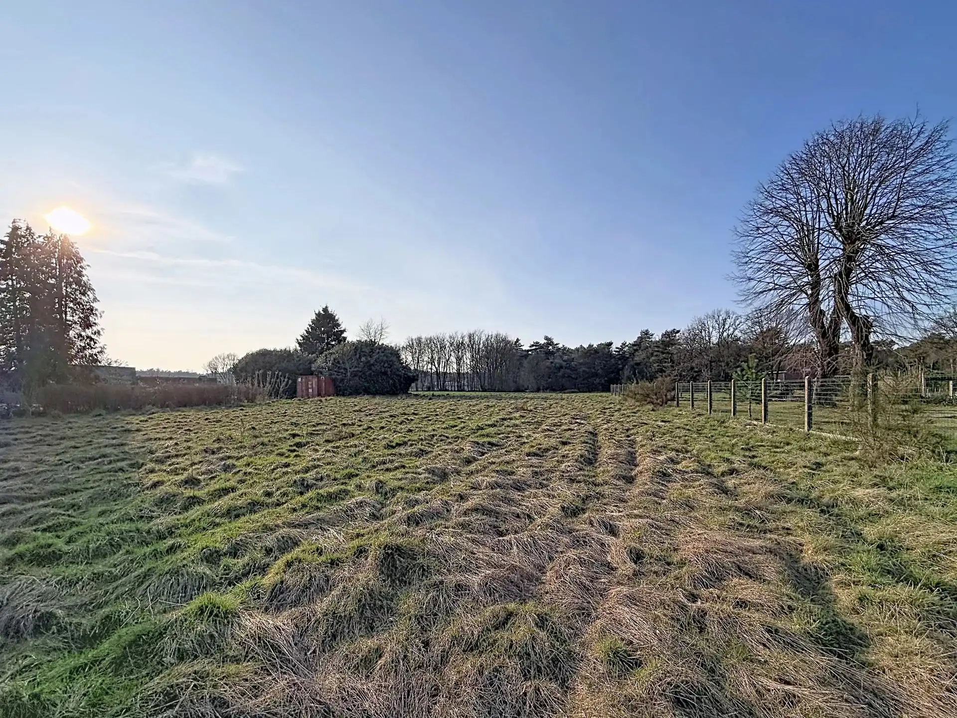 Prachtig gelegen bouwgrond (Lot 1) van 1889 m² op een zeer gunstige locatie. foto 5