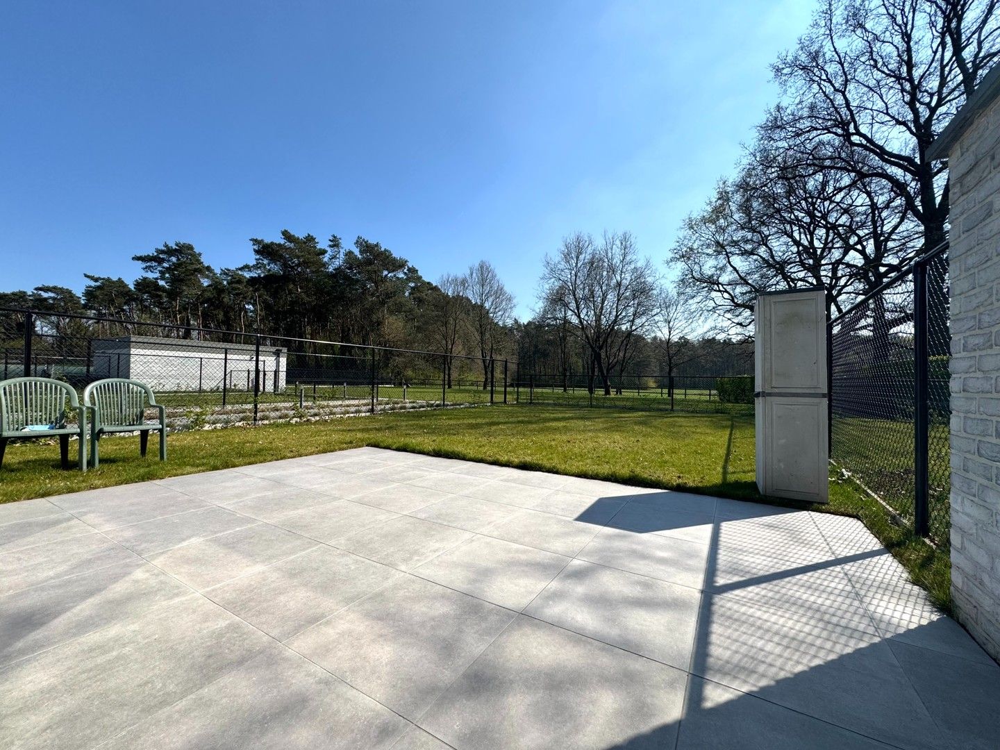 Gelijkvloers appartement met tuin en 2 slaapkamers te huur in Zutendaal foto 13
