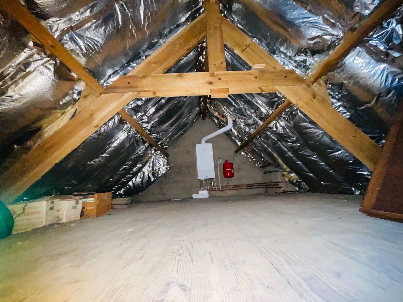 Vooraan Sint-Pieters, Energiezuinig gezellig INSTAPKLAAR woonhuis met GROTE TUIN , 2 Grote slaapkamers, 9 ZONNEPANELEN. foto 13