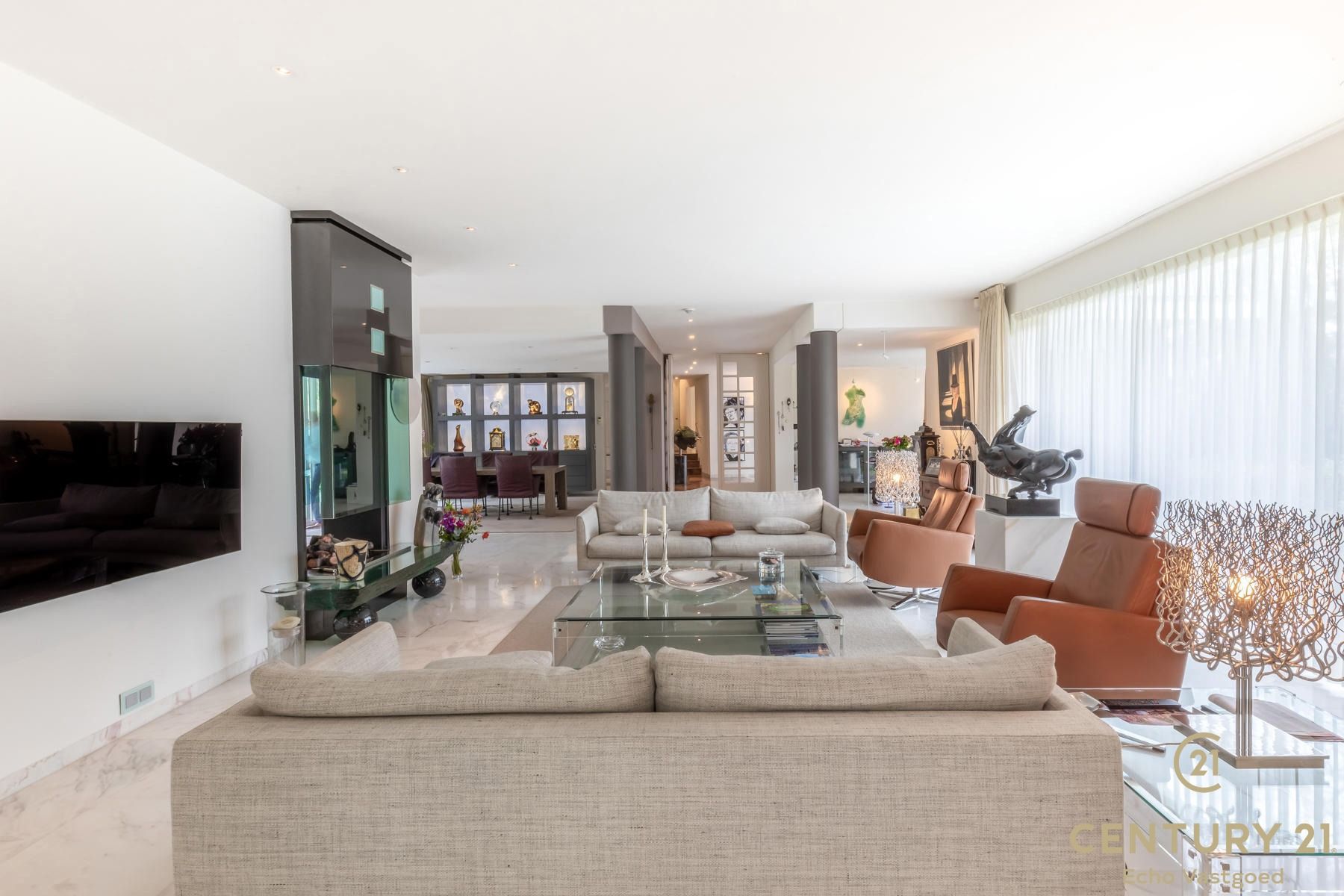 Unieke royale villa op parkdomein van ca 11.600m² foto 7