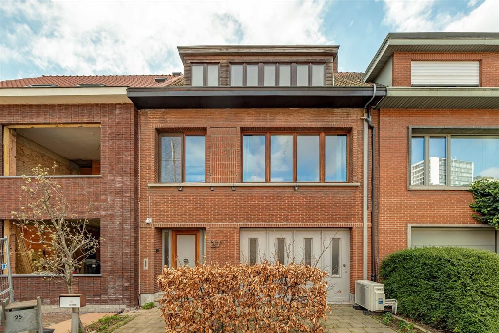 Ruime energiezuinige woning met tuin en garage foto 30