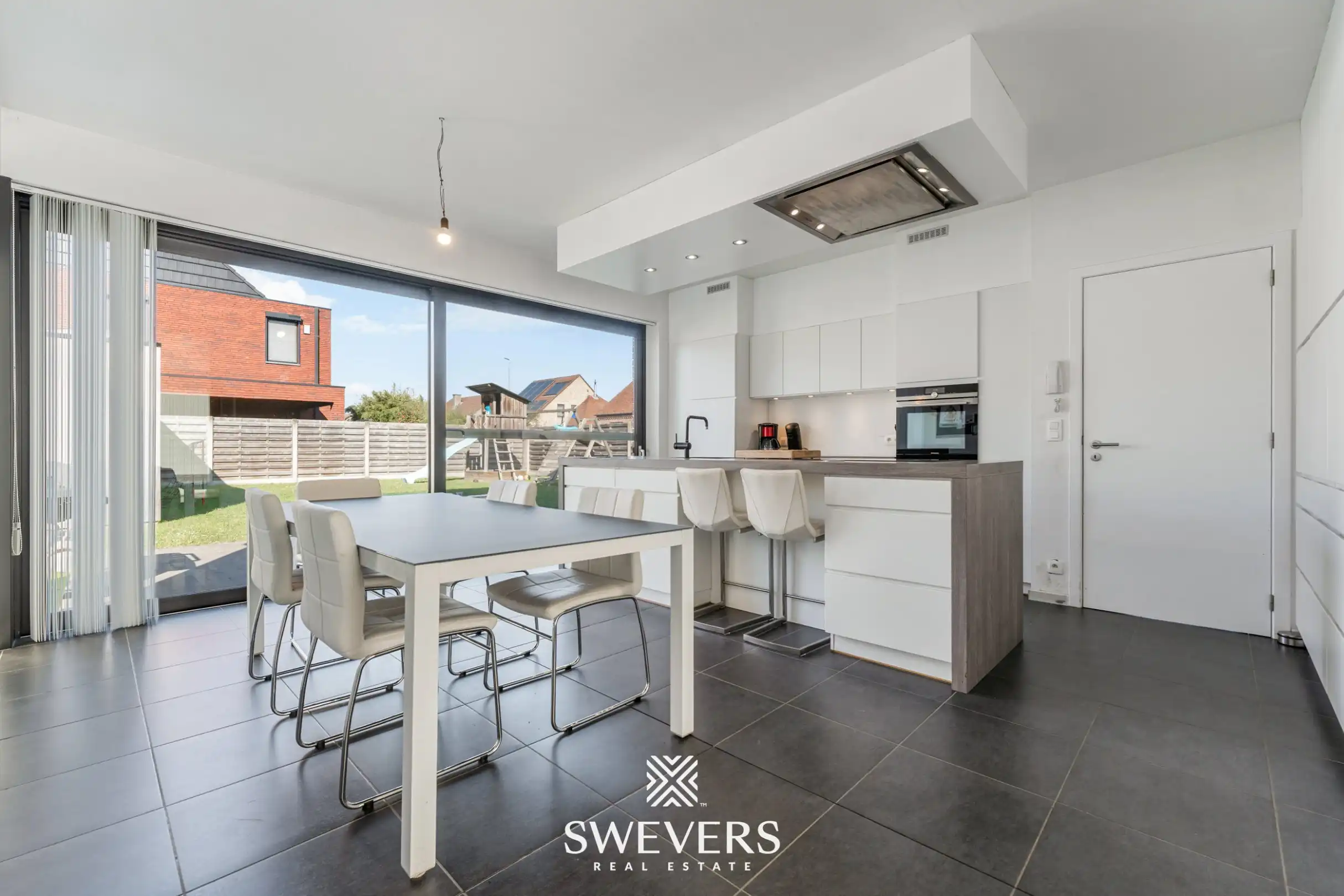 Ruime, energiezuinige open bebouwing met 5 slaapkamers op toplocatie in Alken foto 9