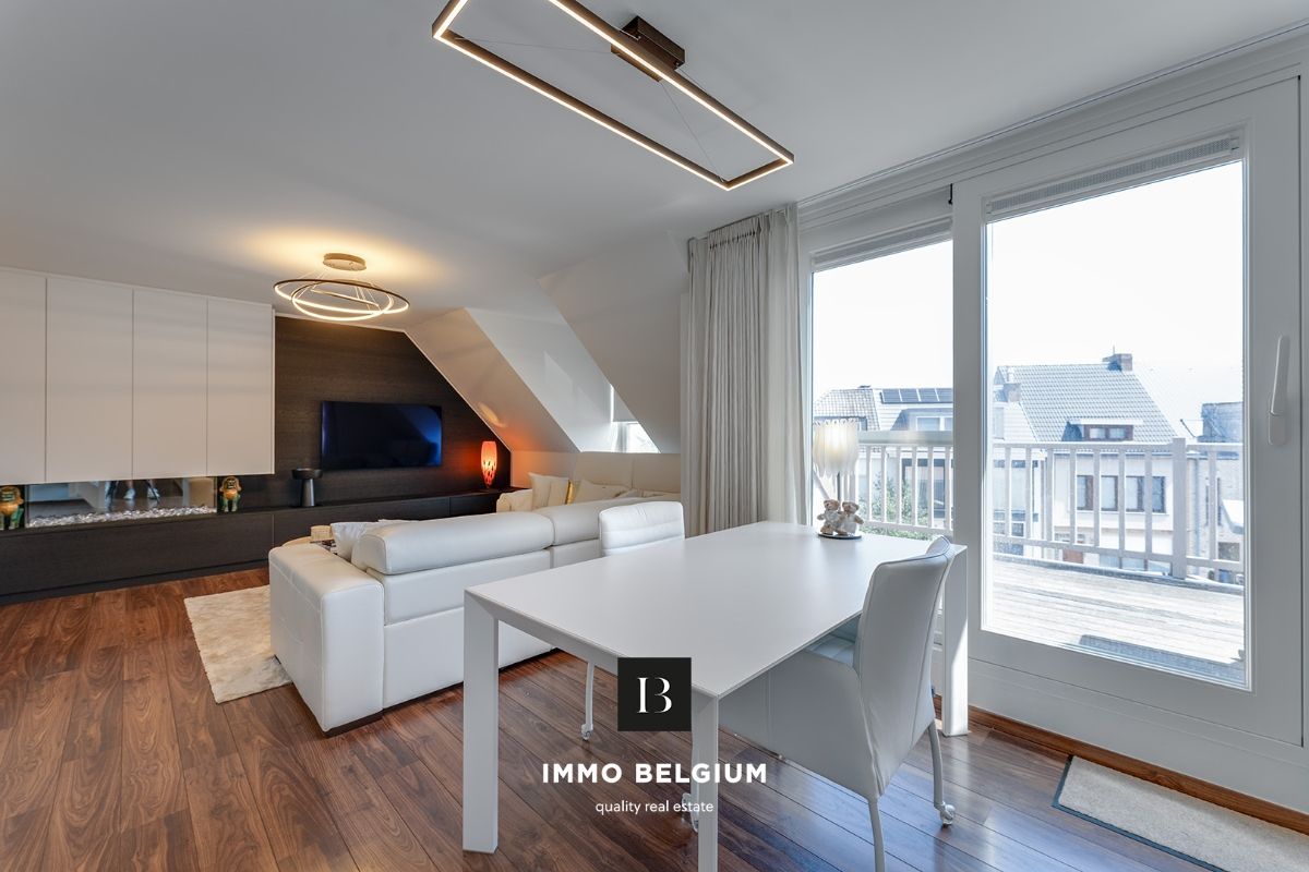 Hoogwaardig afgewerkt appartement met 3 slaapkamers foto 11