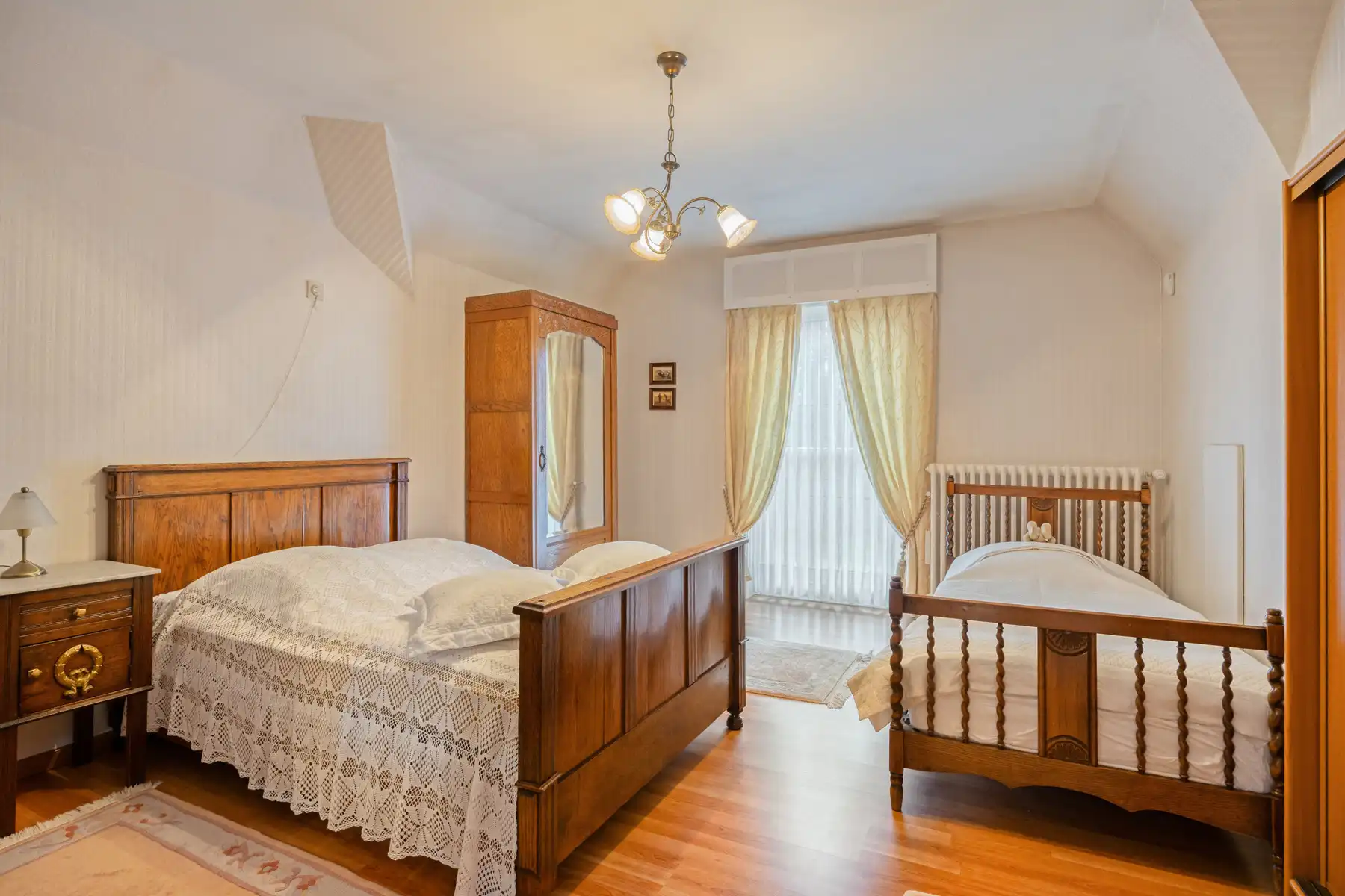 Residentieel gelegen karakterwoning met 4 slaapkamers foto 14