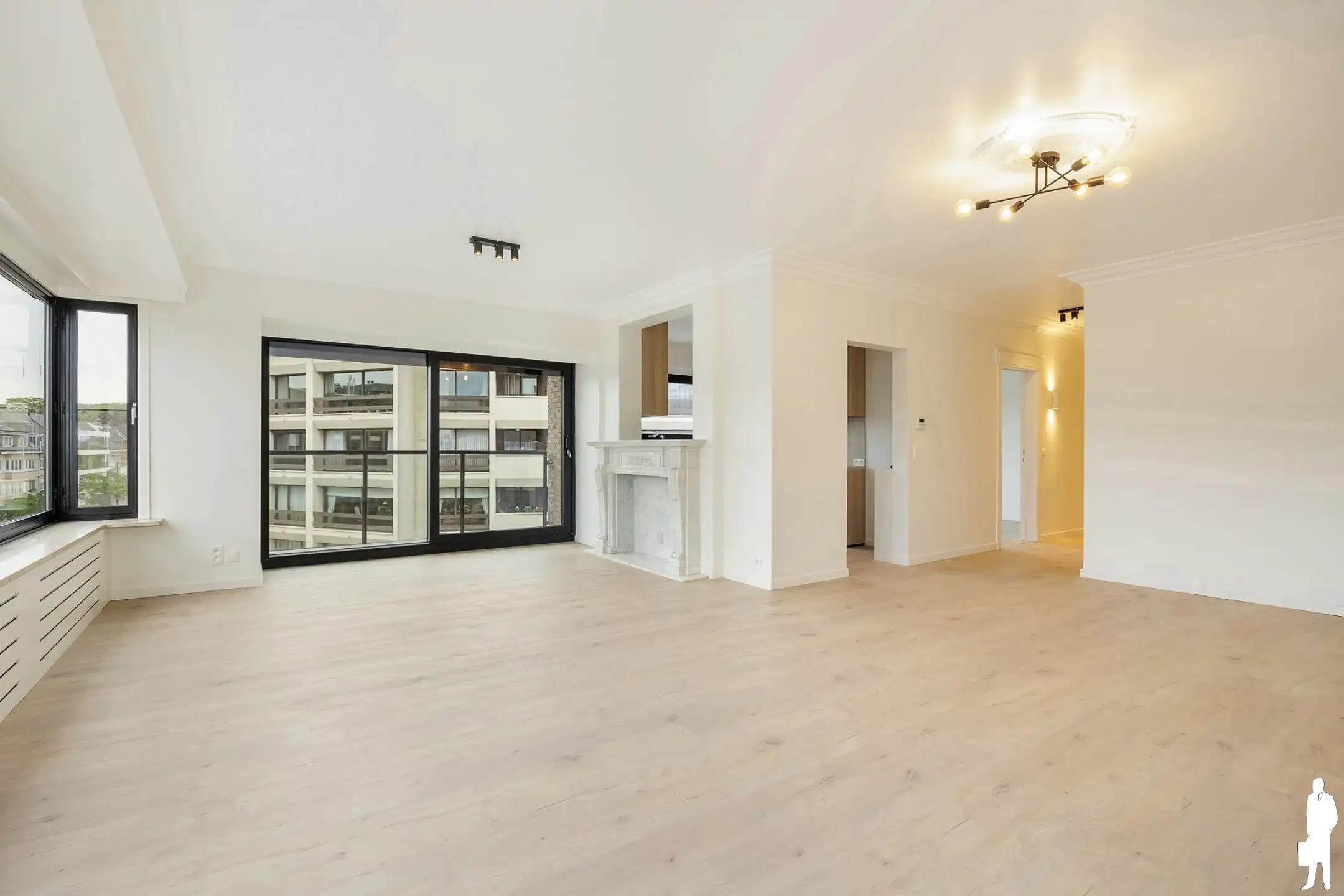 Stijlvol appartement met panoramisch zicht op de Grote Markt foto 4