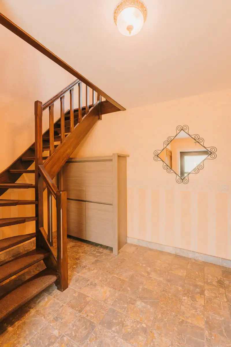 Karaktervolle woning op een uniek perceel in het groen foto 11