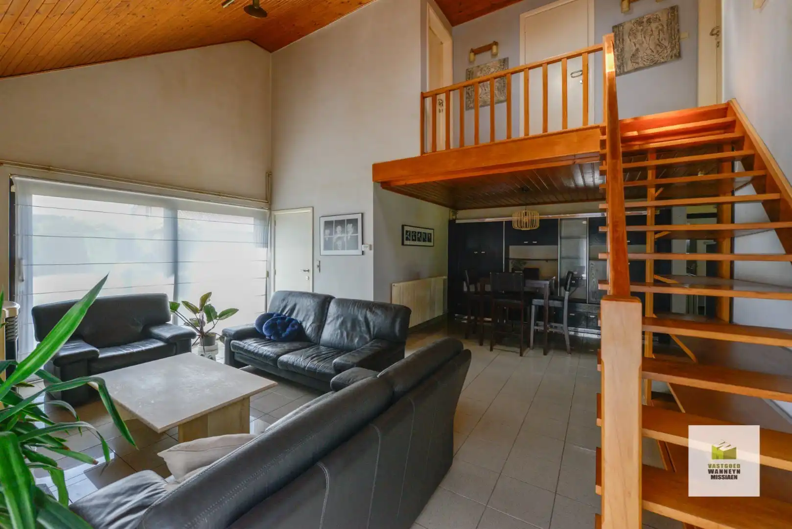 Vrijstaande woning op 700m2 met 3 slpk en zonnige tuin in woonwijk  foto 6