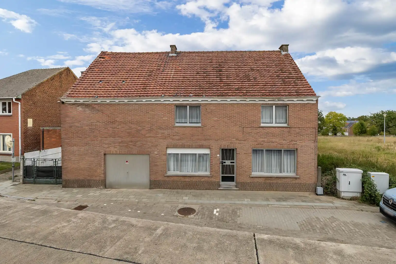 Woning te koop in Appelterre-Eichem! foto {{pictureIndex}}