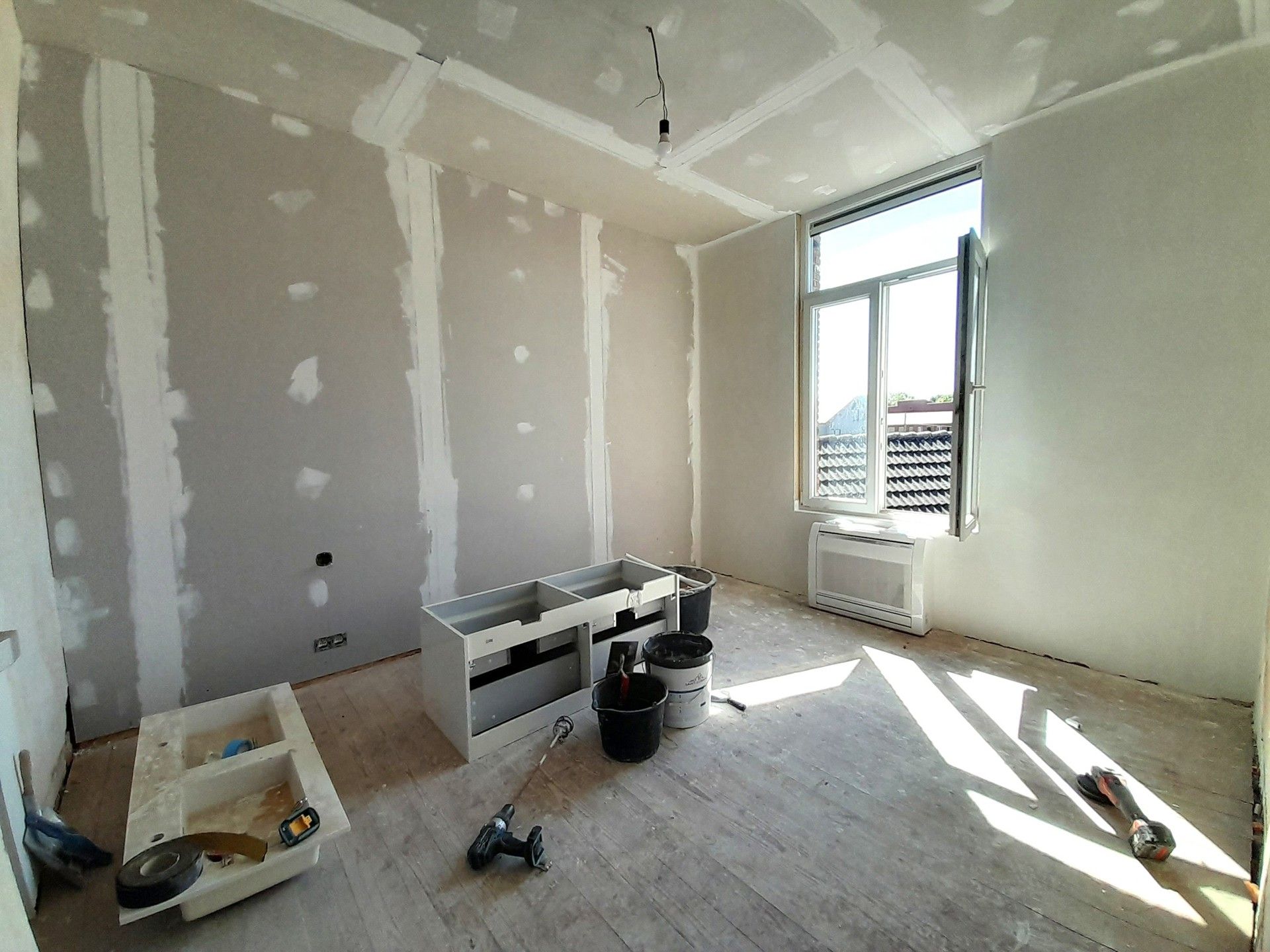 Af te werken woning in centrum Nijlen foto 14