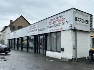 COMMERCIEEL PAND NABIJ DRUKKE VERKEERSADER TE HASSELT foto 11