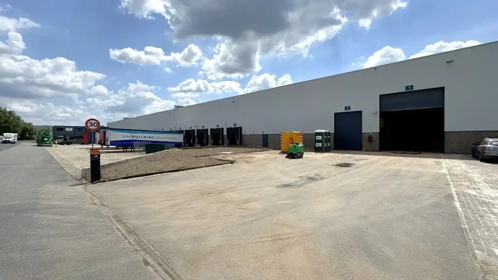 Logistiek magazijn te huur in Prologis Park Bornem DC1 foto {{pictureIndex}}
