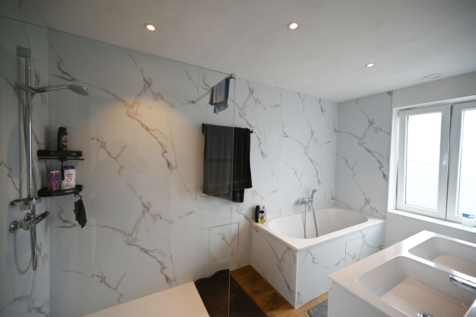 Prachtige gezinswoning met ruimte, licht en comfort! foto 6