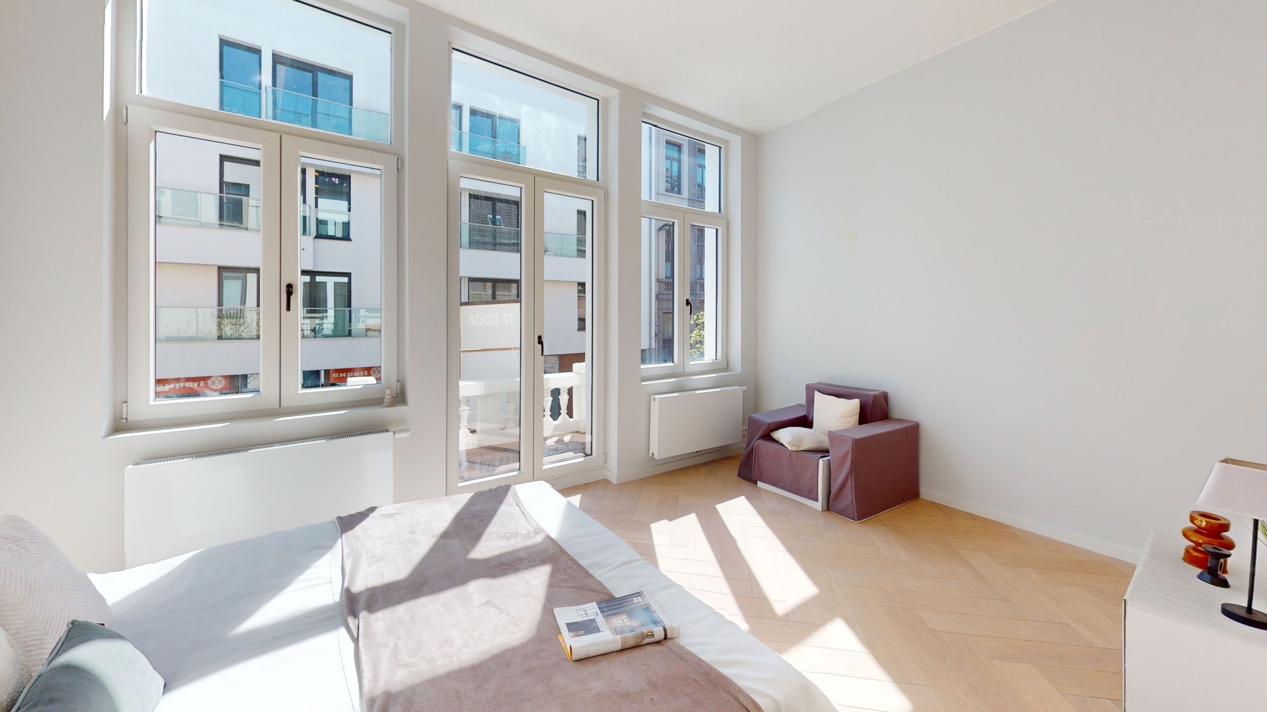 ANTWERPEN-ZUID - Gelijkvloers drie slaapkamer appartement  foto 10