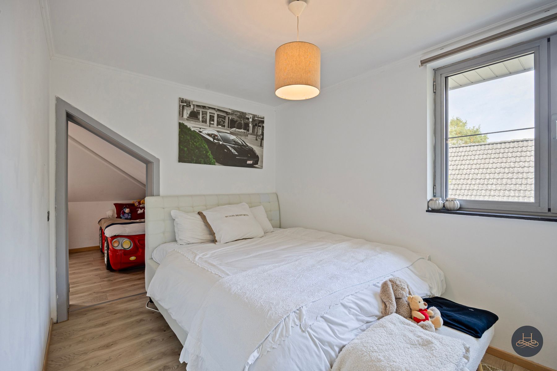 Imposante ruime villa met zwembad en een prachtige tuin foto 29