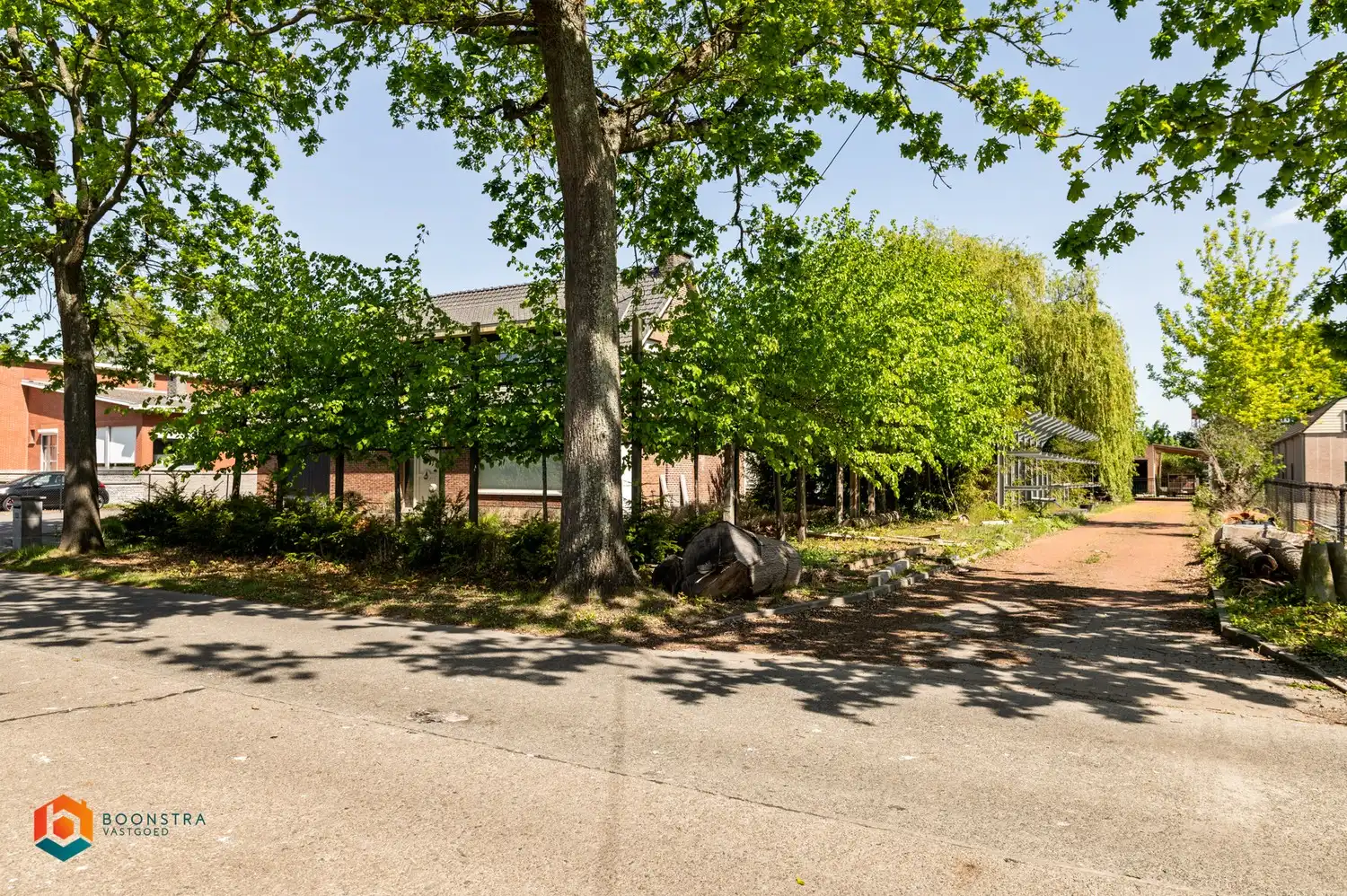 Vrijstaand wonen en werken met werkplaats/magazijn van 354 m² op toplocatie nabij R6 en E19 foto 31