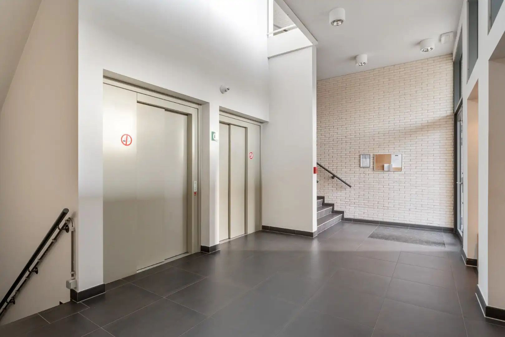 Modern appartement, 90m², ruim terras, 2 slpk, autostaanplaats + kelderberging foto 22