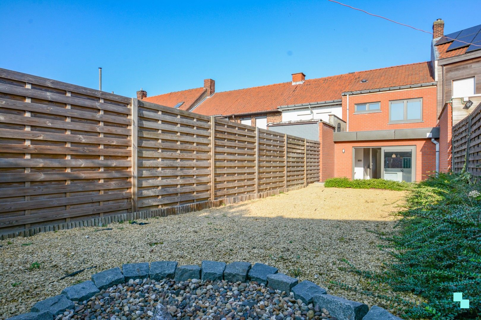 Ideale starterswoning of investeringseigendom in hartje Izegem foto 20