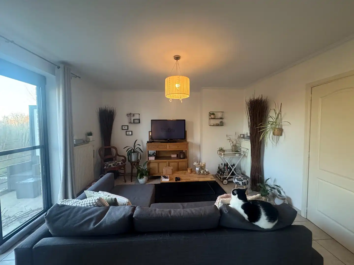 Op zoek naar een energiezunig duplex-appartement in hartje Merchtem? Welkom Home!  foto 3