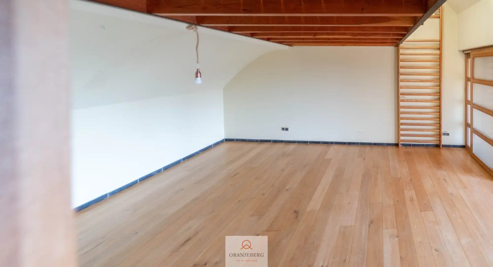 Woning te Merelbeke op uitstekende ligging! foto 22